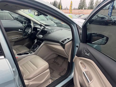 Used 2013 Ford C-MAX Energi SEL image 15