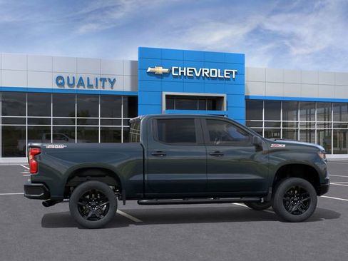 New 2026 Chevrolet Silverado 1500 Custom Trail Boss w/ Turbomax Blackout Package image 5