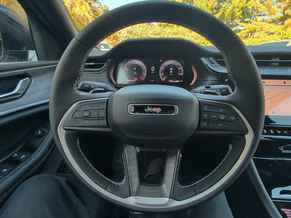 New 2026 Jeep Grand Cherokee Altitude AWD/4WD image 20