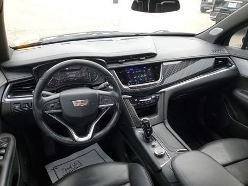 Certified 2024 Cadillac XT6 Premium Luxury AWD/4WD image 26