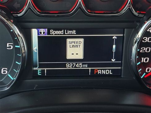 Used 2019 GMC Yukon SLT w/ Premium Edition image 28