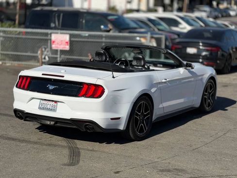 Used 2018 Ford Mustang Premium RWD image 18