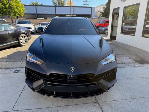 Used 2023 Lamborghini Urus S image 4