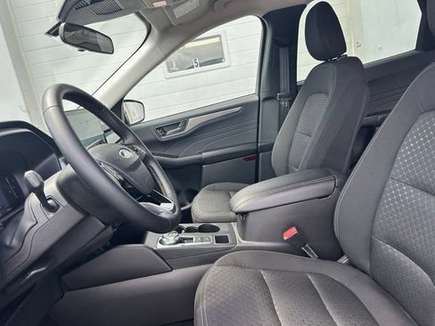 Used 2026 Ford Escape Active w/ Tech Pack #1 AWD/4WD image 8