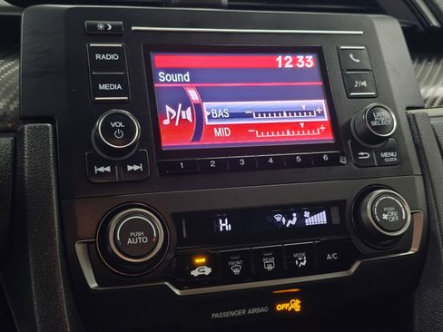 Used 2019 Honda Civic Sport image 15