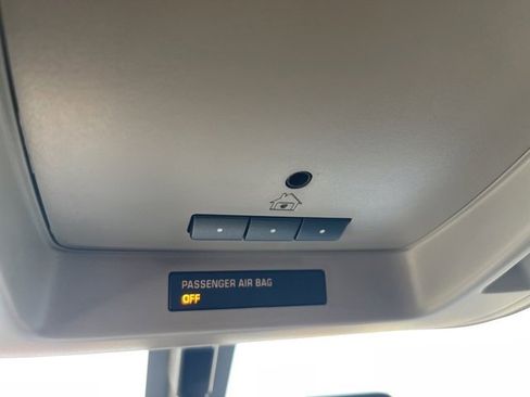 Used 2016 GMC Sierra 1500 SLT w/ SLT Premium Package image 29