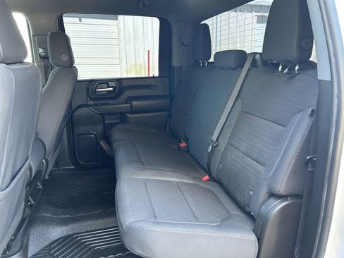 Used 2023 Chevrolet Silverado 2500 LT image 12