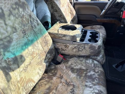 Used 2016 GMC Sierra 3500 SLT w/ Suspension Package, Off-Road AWD/4WD image 23