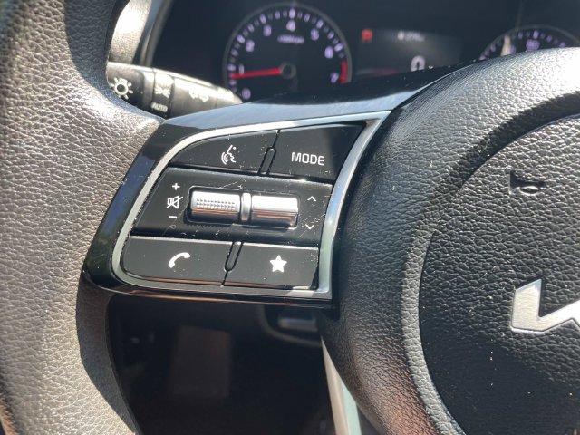 Used 2024 Kia Forte LXS FWD image 32