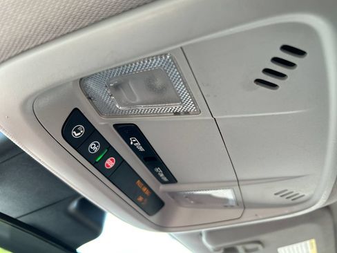 Used 2023 Chevrolet Malibu LT FWD image 28