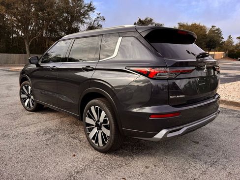 New 2026 Mitsubishi Outlander SEL FWD image 5