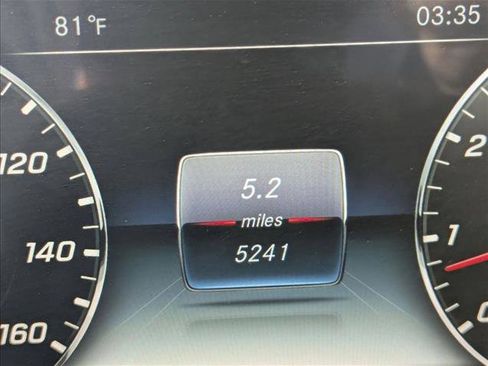 Used 2018 Mercedes-Benz E 400 Coupe image 11