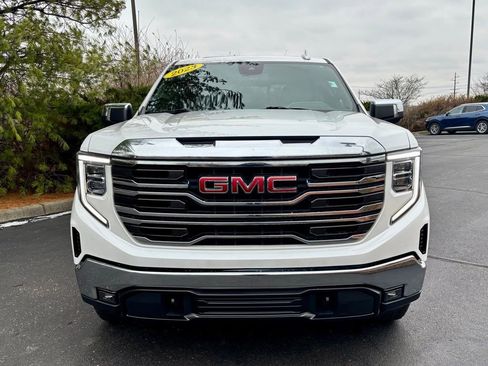 Used 2023 GMC Sierra 1500 SLT w/ SLT Premium Package image 9