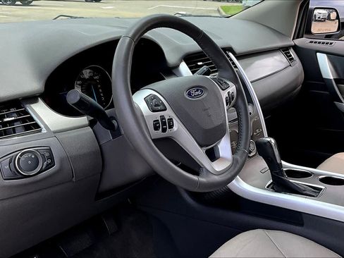 Used 2012 Ford Edge SEL image 16