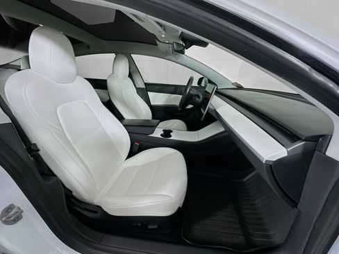 Used 2018 Tesla Model 3 Long Range image 30