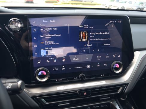 Used 2025 Lexus TX 350 AWD w/ Technology Package image 23
