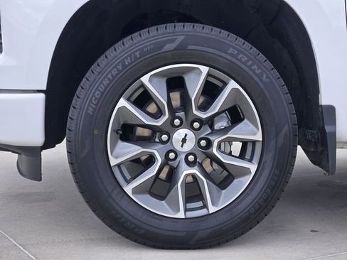 Used 2024 Chevrolet Silverado 1500 RST AWD/4WD image 11