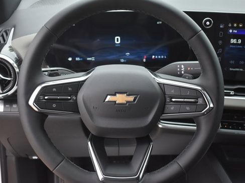 New 2026 Chevrolet Equinox LT w/ Convenience Package II image 20