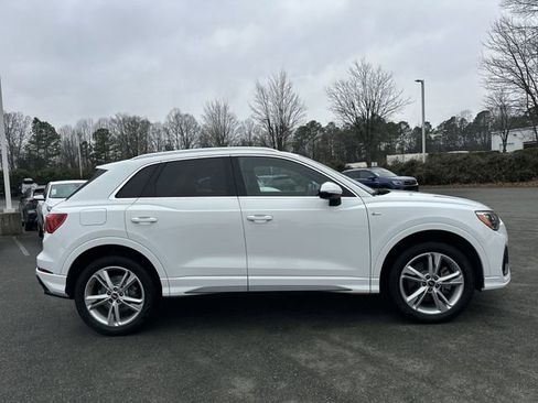 Used 2021 Audi Q3 2.0T Premium w/ Convenience Package image 6