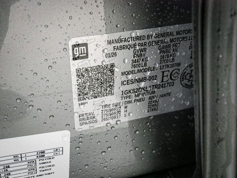 Used 2026 GMC Yukon Denali w/ Sun & Power Step Package AWD/4WD image 36