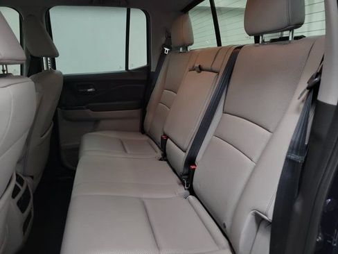 Used 2019 Honda Ridgeline RTL-E image 2