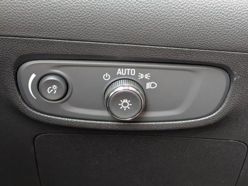 New 2026 Buick Encore GX Avenir w/ Avenir Technology Package FWD image 24