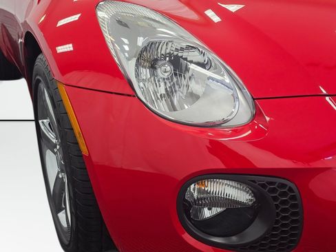 Used 2009 Pontiac Solstice GXP w/ Club Sport Package RWD image 54