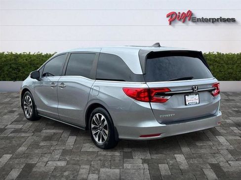 Used 2022 Honda Odyssey EX-L image 2