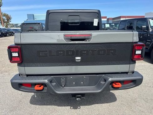 Used 2022 Jeep Gladiator Mojave w/ LED Lighting Group AWD/4WD image 7