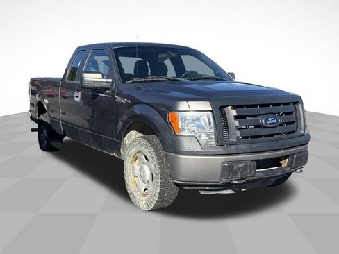 Used 2012 Ford F150 XL w/ Trailer Tow Pkg image 3