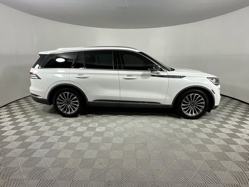Certified 2020 Lincoln Aviator Reserve image 5