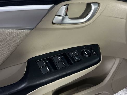 Used 2013 Honda Civic EX image 19