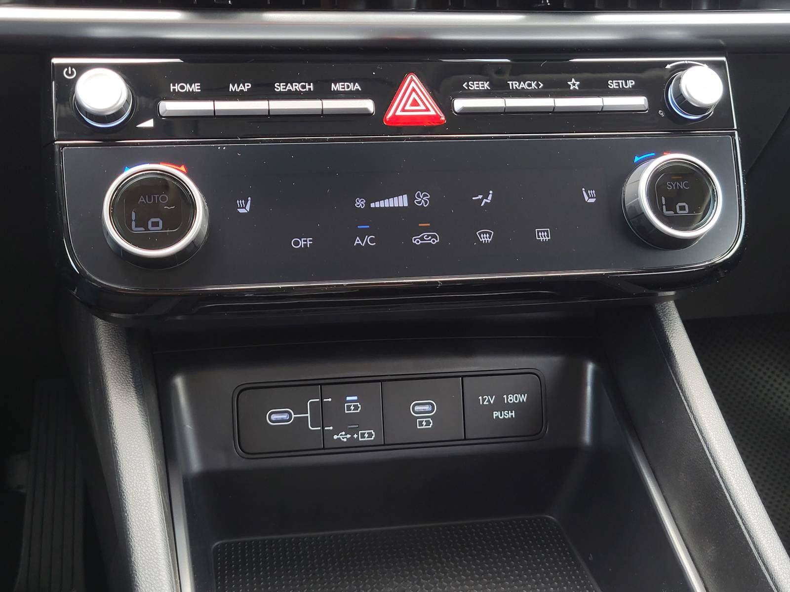 New 2026 Hyundai Tucson SEL FWD image 19