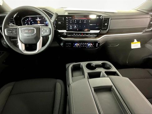 New 2026 GMC Sierra 2500 SLE w/ SLE Value Package; image 6