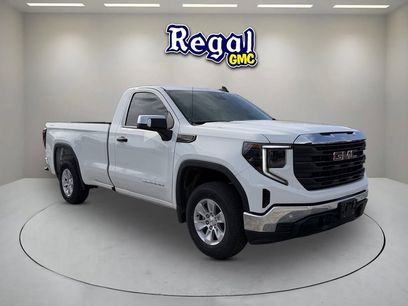 New 2025 GMC Sierra 1500 Pro w/ Pro Value Package