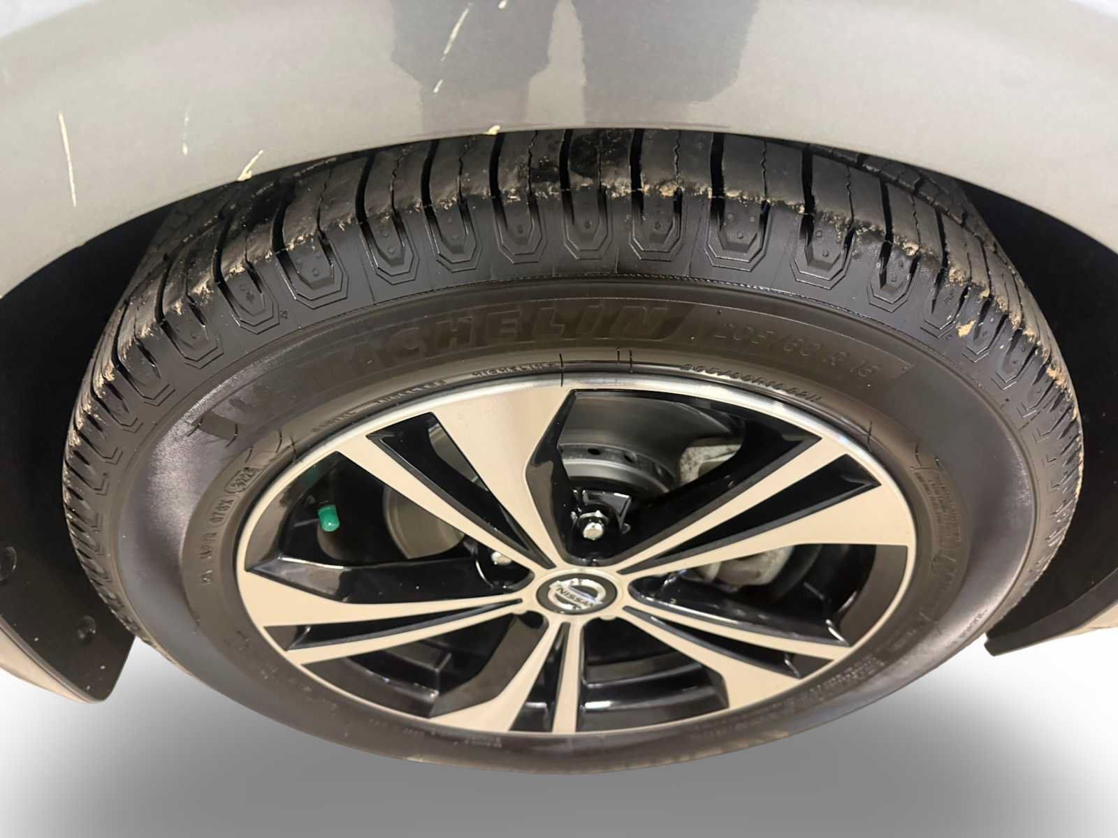 Used 2022 Nissan Sentra SV FWD image 12