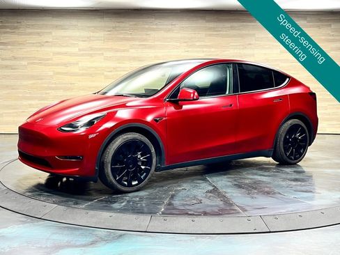 Used 2023 Tesla Model Y Long Range AWD/4WD image 9