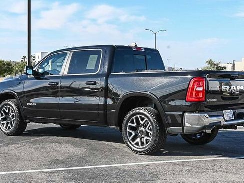 Used 2025 RAM 1500 Laramie AWD/4WD image 6
