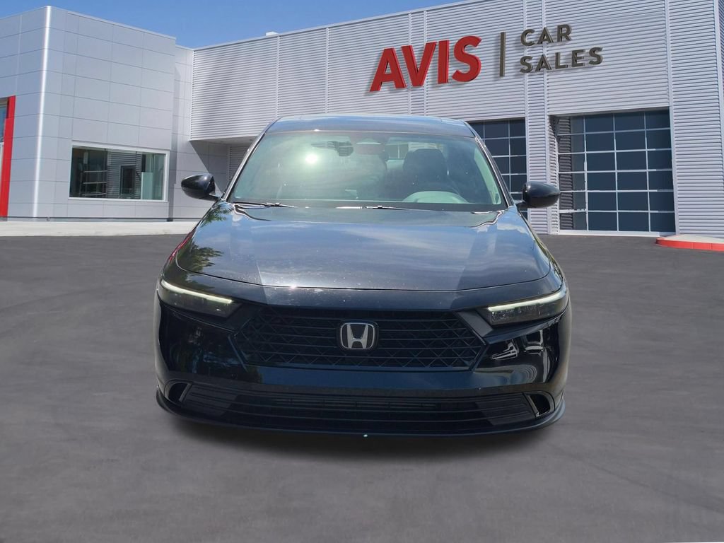 Used 2025 Honda Accord SE image 2