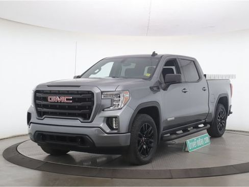 Used 2020 GMC Sierra 1500 Elevation w/ Elevation Value Package AWD/4WD image 10