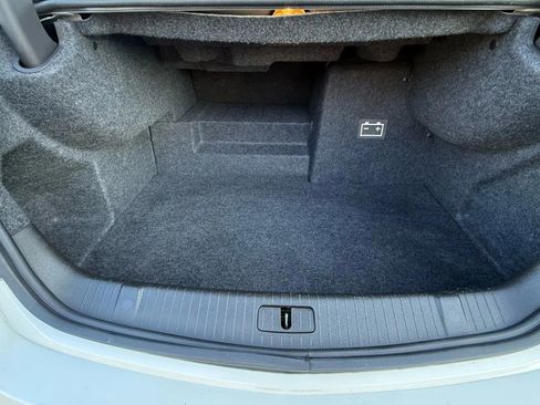 Used 2012 Buick LaCrosse Premium w/ Entertainment Package image 29