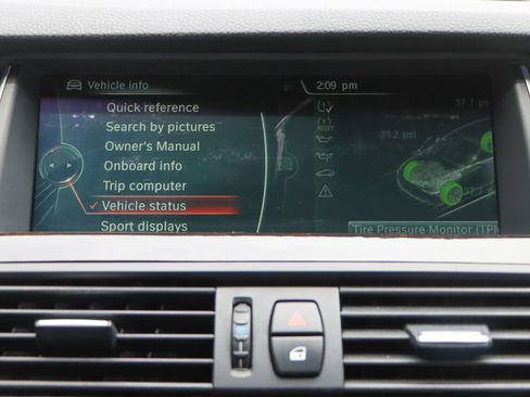 Used 2016 BMW 528i Sedan image 36