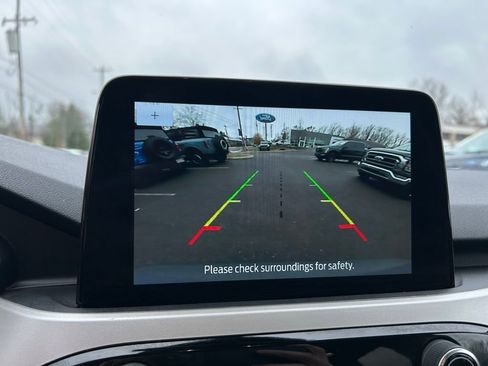 Certified 2022 Ford Escape SE w/ Convenience Package image 28