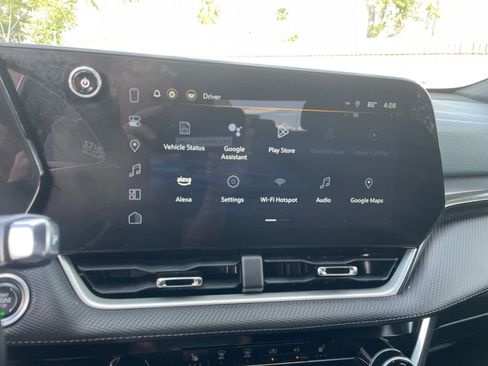 Used 2025 Chevrolet Equinox LT image 20