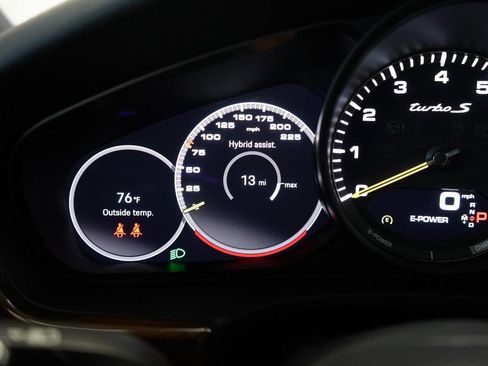Used 2023 Porsche Panamera Turbo S image 99