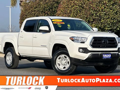 Used 2023 Toyota Tacoma SR5 image 1