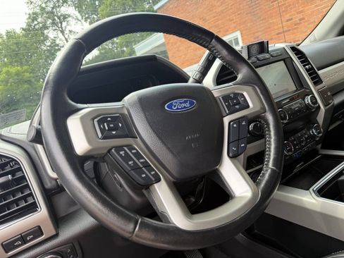 Used 2021 Ford F250 Lariat AWD/4WD image 14