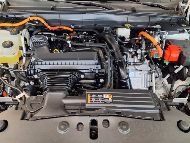 Certified 2026 Lincoln Nautilus Reserve AWD/4WD image 3