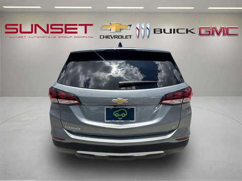 Certified 2024 Chevrolet Equinox LT FWD image 41