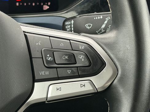 Used 2022 Volkswagen Taos SE w/ IQ.Drive SE Package image 23